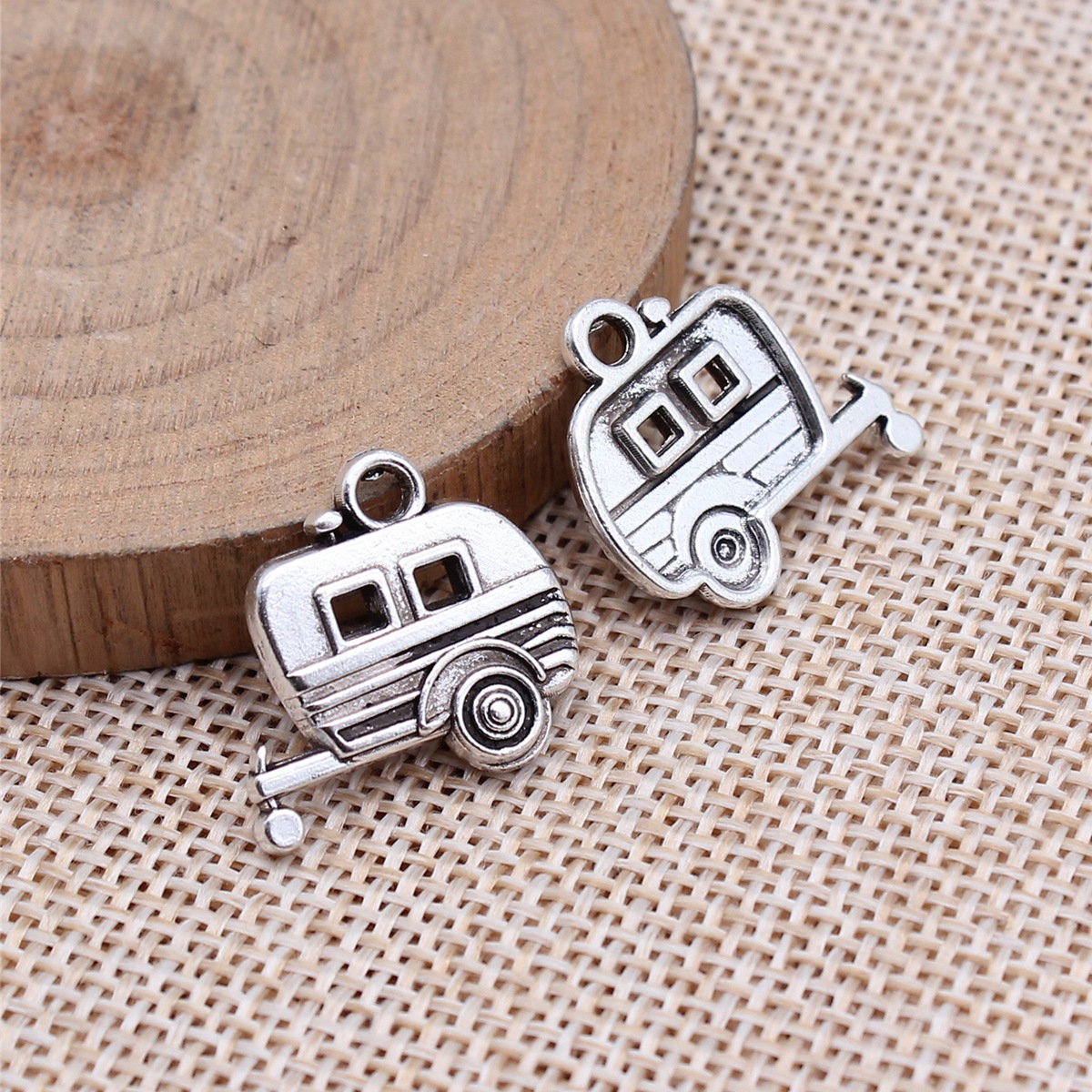 Vintage Fashion Stores - 20pcs 19x18mm(0.75x0.71inch) Antique Silver Color Rv