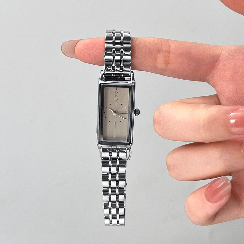 GEDI Vintage Luxury Rectangula - đánh giá và giá Vintage Fashion Watches