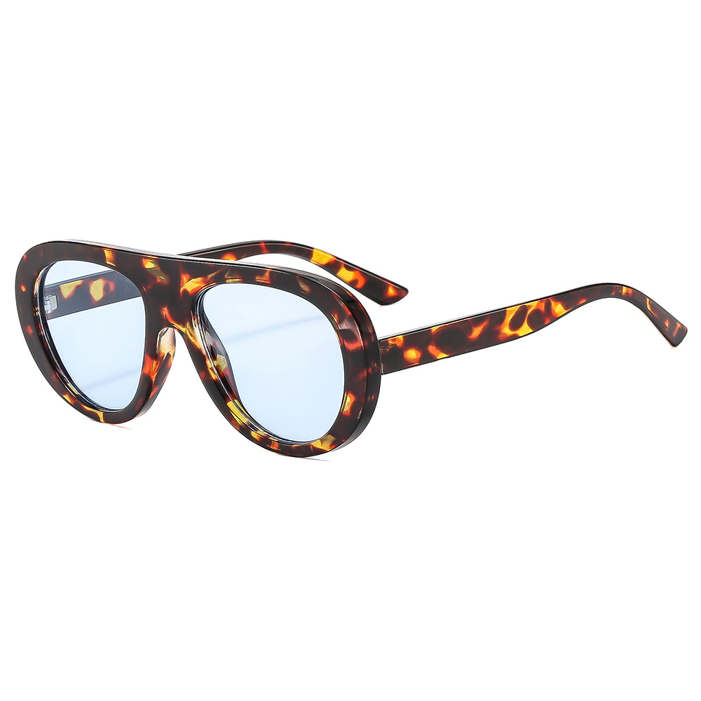 MADELINY Vintage Pilot Sunglas - đánh giá và giá Vintage Fashion Instagram