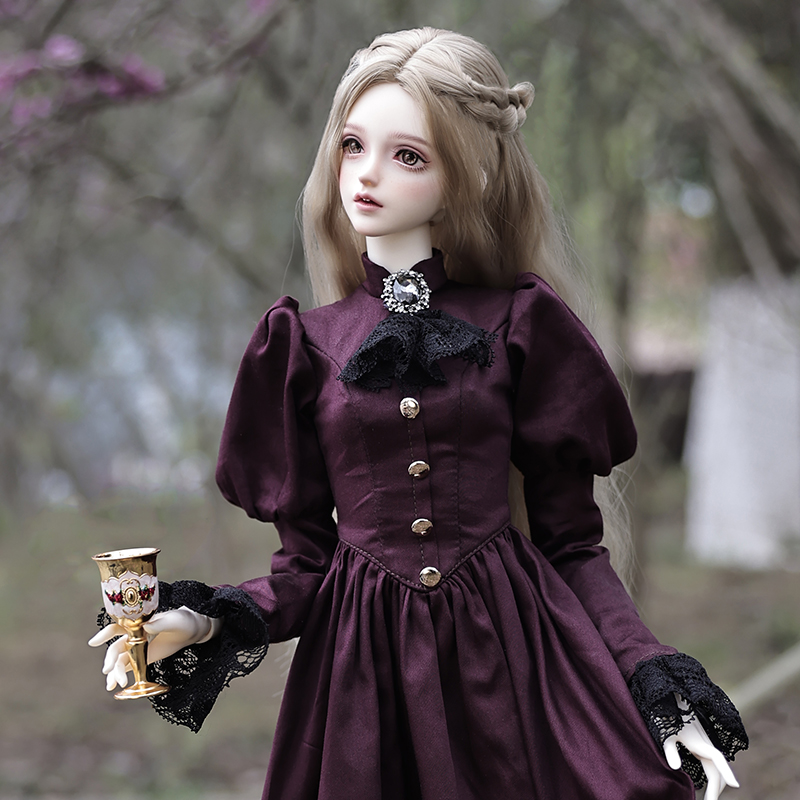 Elina BJD Doll 1/3  Beautiful  - đánh giá và giá Vintage Fashion Doll