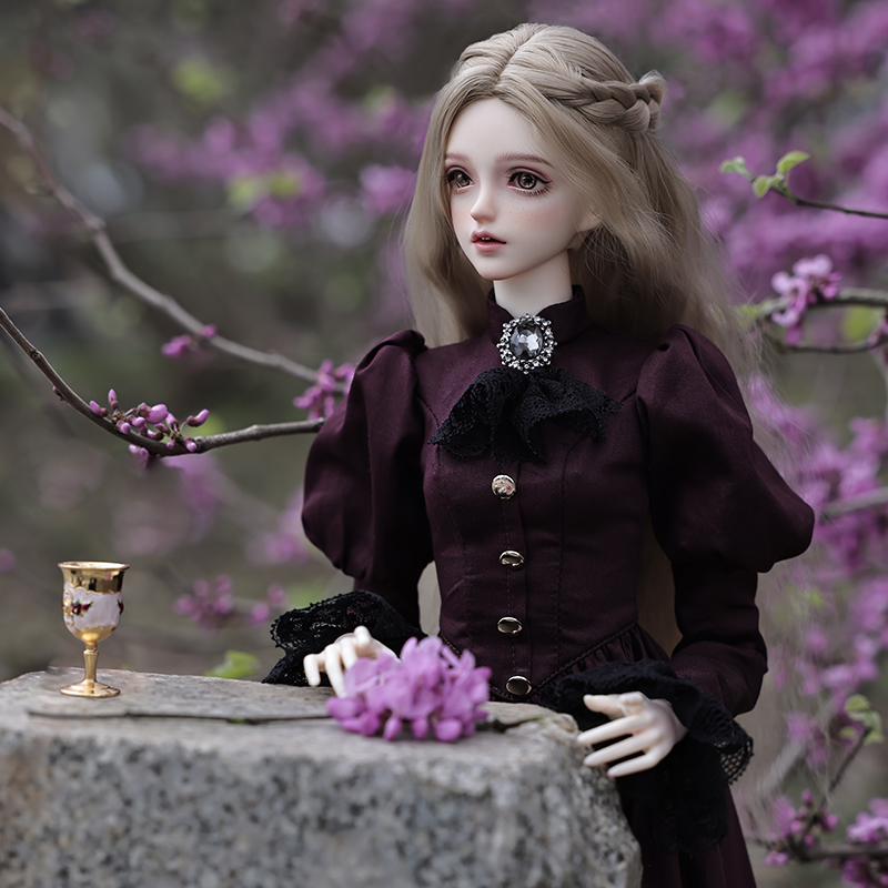 Elina BJD Doll 1/3  Beautiful  - đánh giá và giá Vintage Fashion Doll