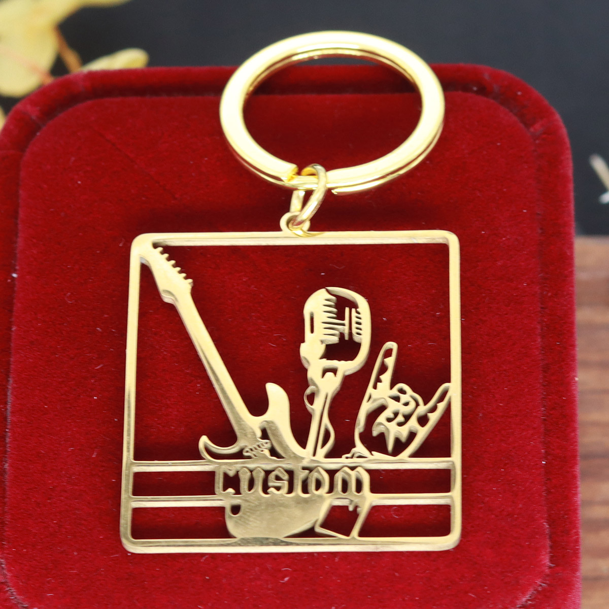 Custom Name Guitar Keychain Pe - đánh giá và giá Vintage Fashion Names