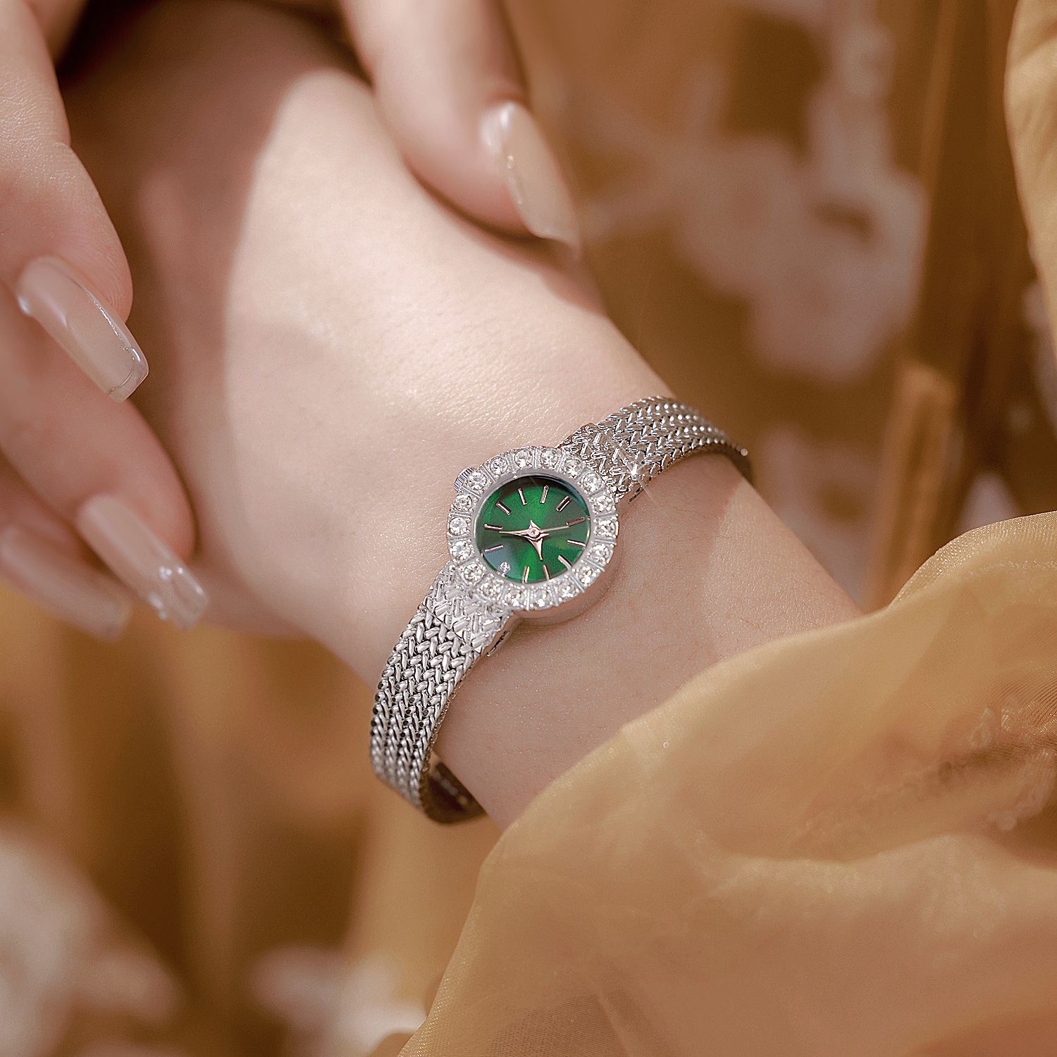 Vintage Women's Wristwatch Lux - đánh giá và giá Vintage Fashion Watches
